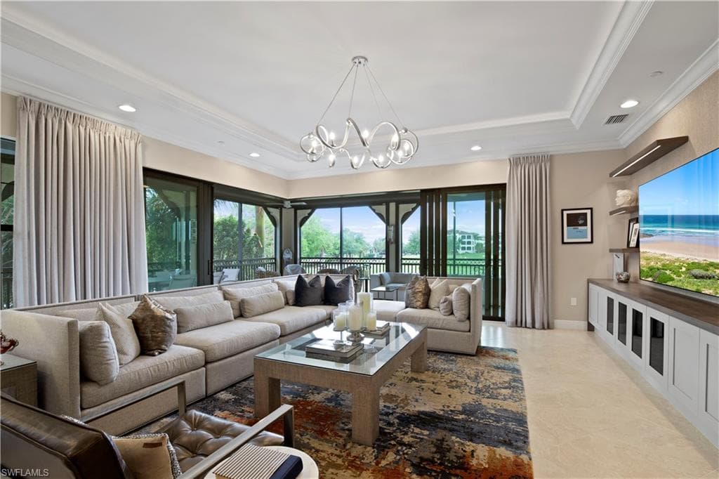 16391 Viansa WAY # 101, NAPLES FL 34110-10