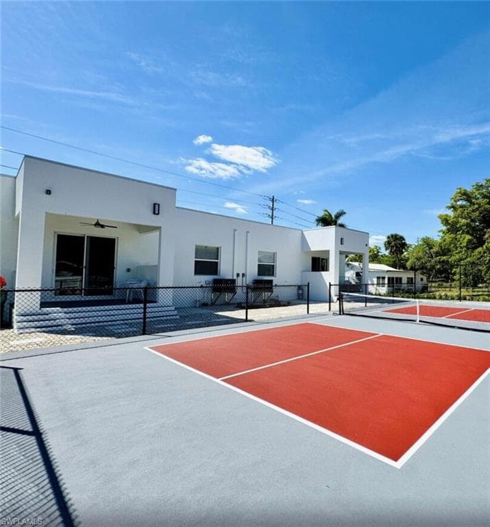 2479 Shadowlawn DR, NAPLES FL 34112-2