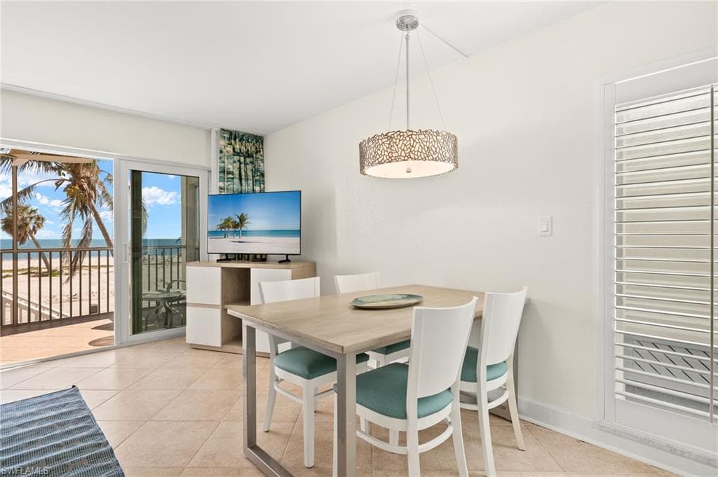 2255 W Gulf DR # 117, SANIBEL FL 33957-11