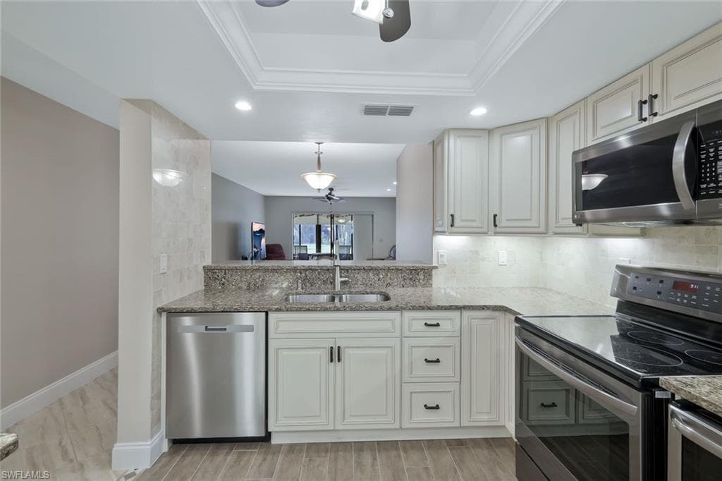 11140 Caravel CIR # 108, FORT MYERS FL 33908-3