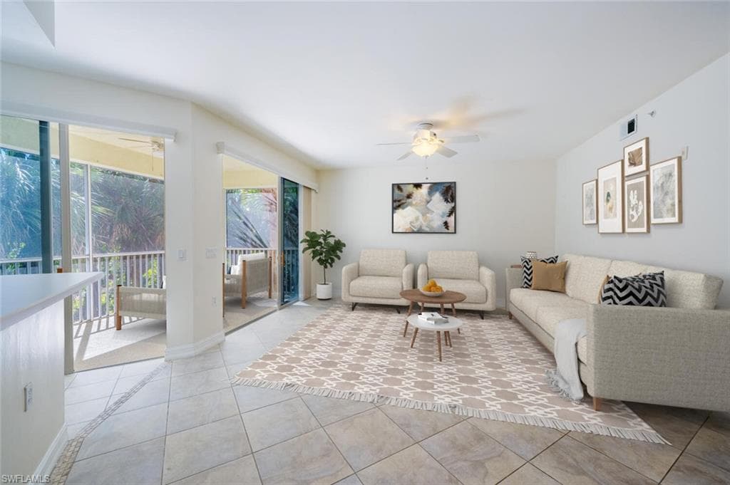 1882 Tarpon Bay DR S # 205, NAPLES FL 34119-1