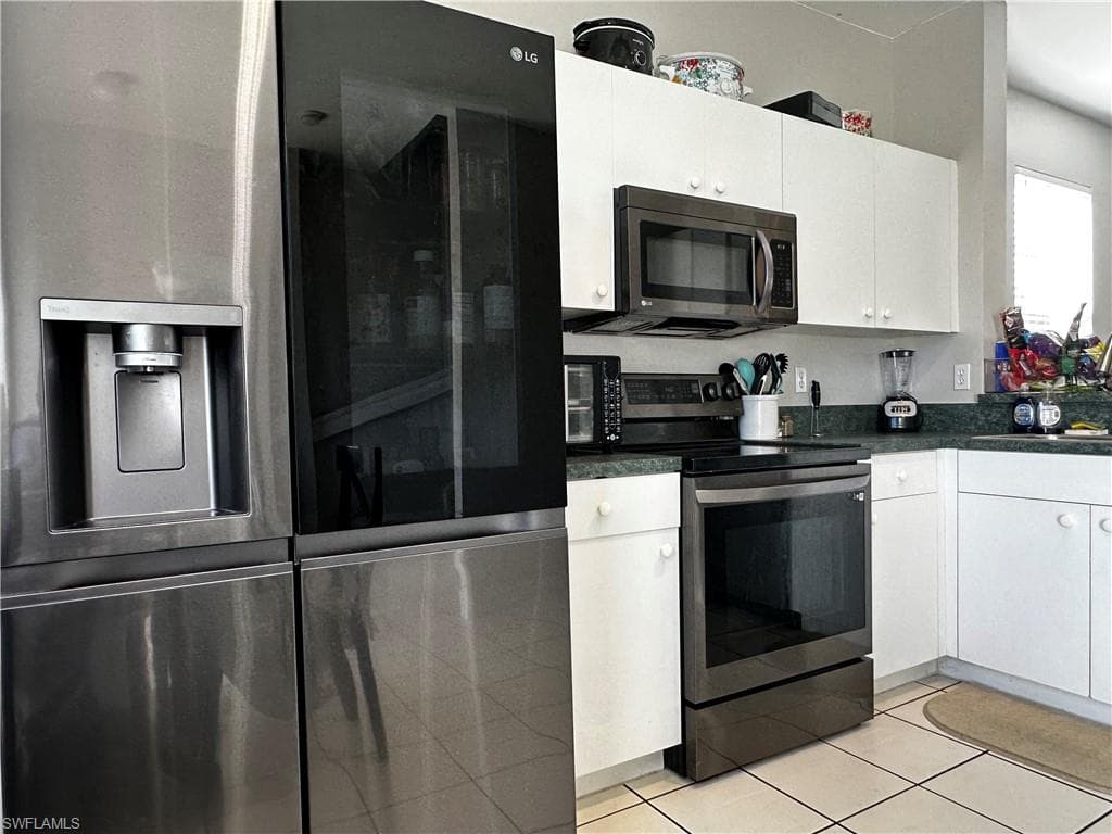 3627 Pine Oak CIR # 101, FORT MYERS FL 33916-26