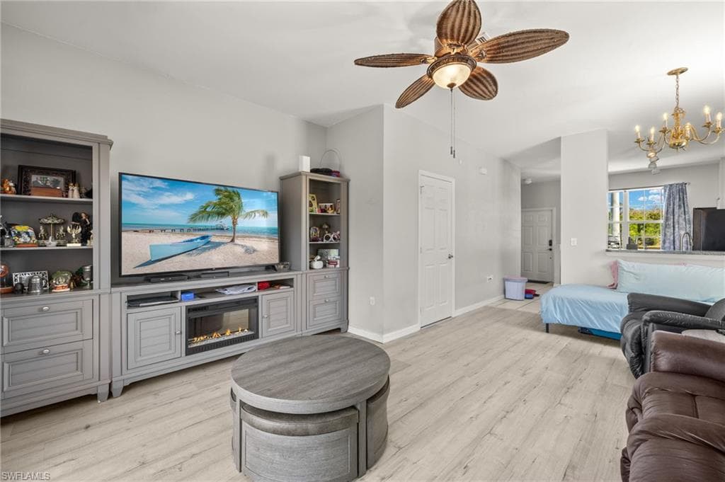 3627 Pine Oak CIR # 101, FORT MYERS FL 33916-1