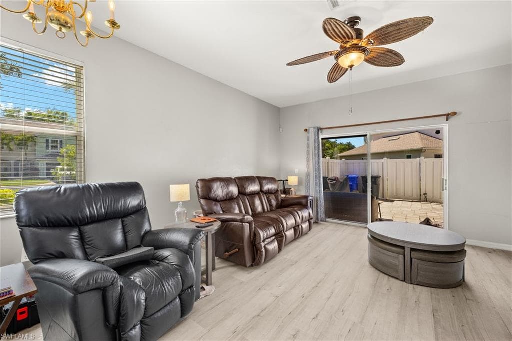 3627 Pine Oak CIR # 101, FORT MYERS FL 33916-2