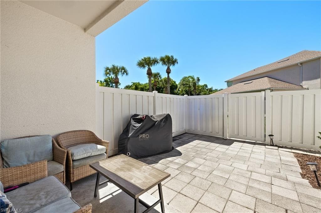 3627 Pine Oak CIR # 101, FORT MYERS FL 33916-19