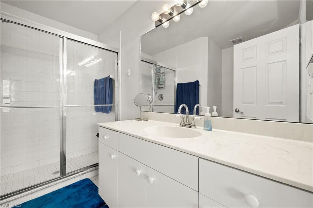 3627 Pine Oak CIR # 101, FORT MYERS FL 33916-13