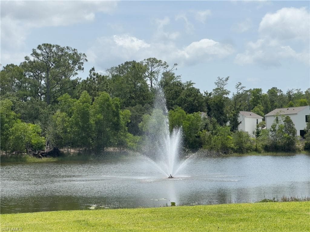 3627 Pine Oak CIR # 101, FORT MYERS FL 33916-20