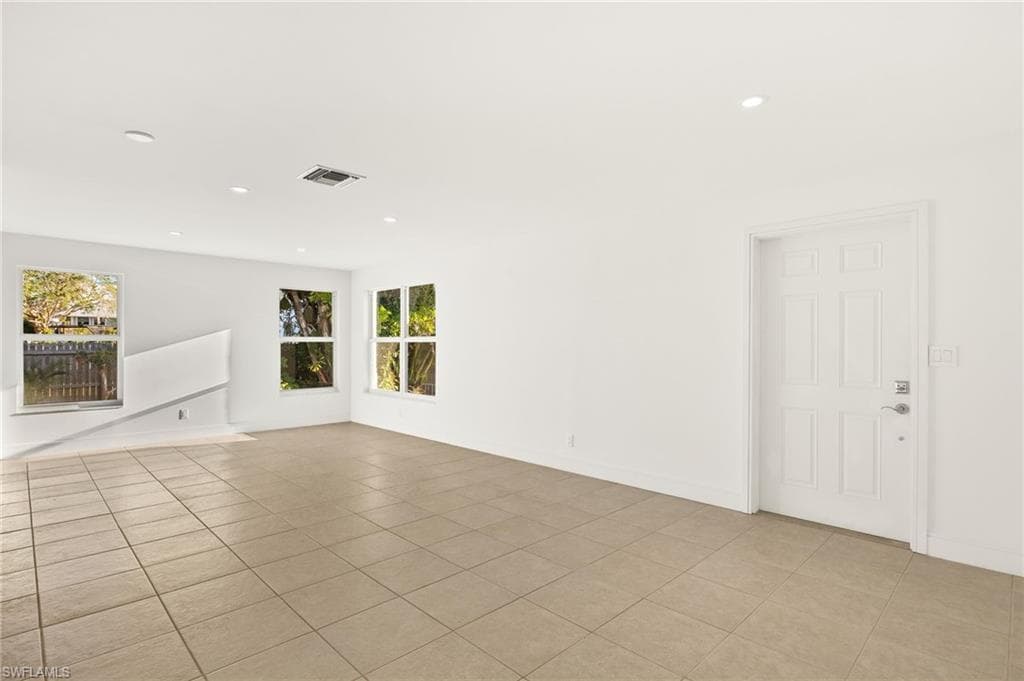13 Knights Bridge RD # A49, NAPLES FL 34112-2