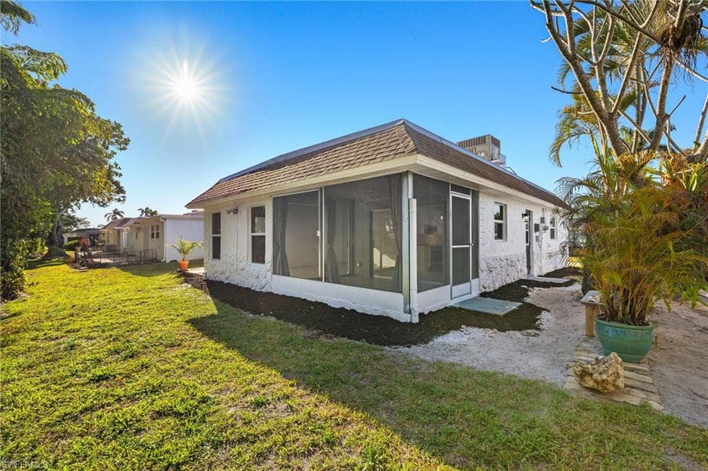 13 Knights Bridge RD # A49, NAPLES FL 34112-27