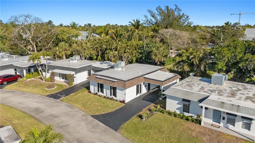 13 Knights Bridge RD # A49, NAPLES FL 34112-28