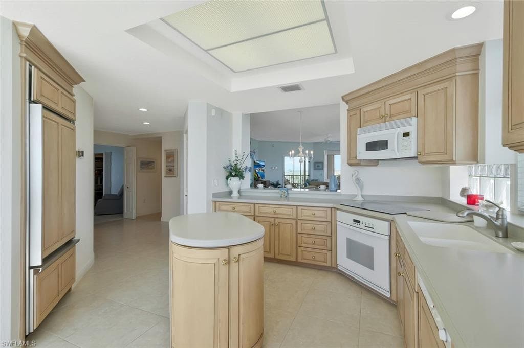 262 Barefoot Beach BLVD # 301, BONITA SPRINGS FL 34134-4