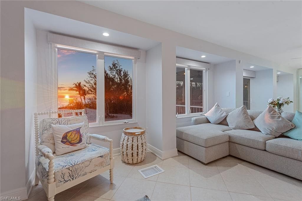 10455 Keewaydin, NAPLES FL 34113-9