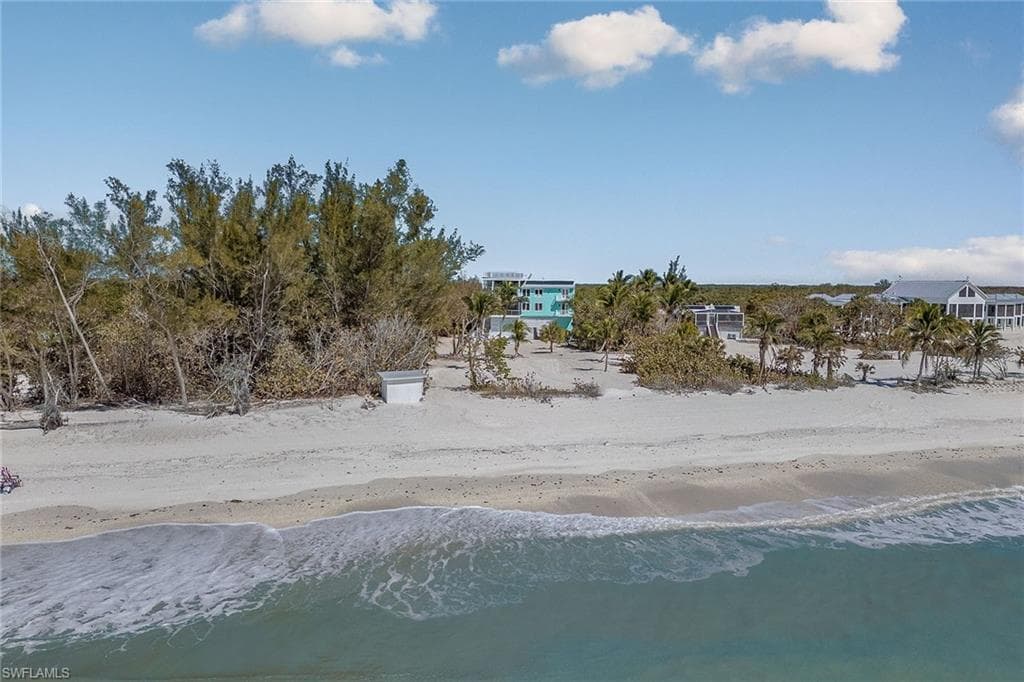 10455 Keewaydin, NAPLES FL 34113-44