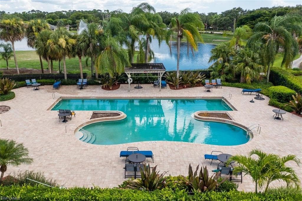 26589 Rosewood point DR # 301, BONITA SPRINGS FL 34135-42