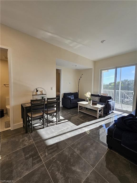 26589 Rosewood point DR # 301, BONITA SPRINGS FL 34135-11