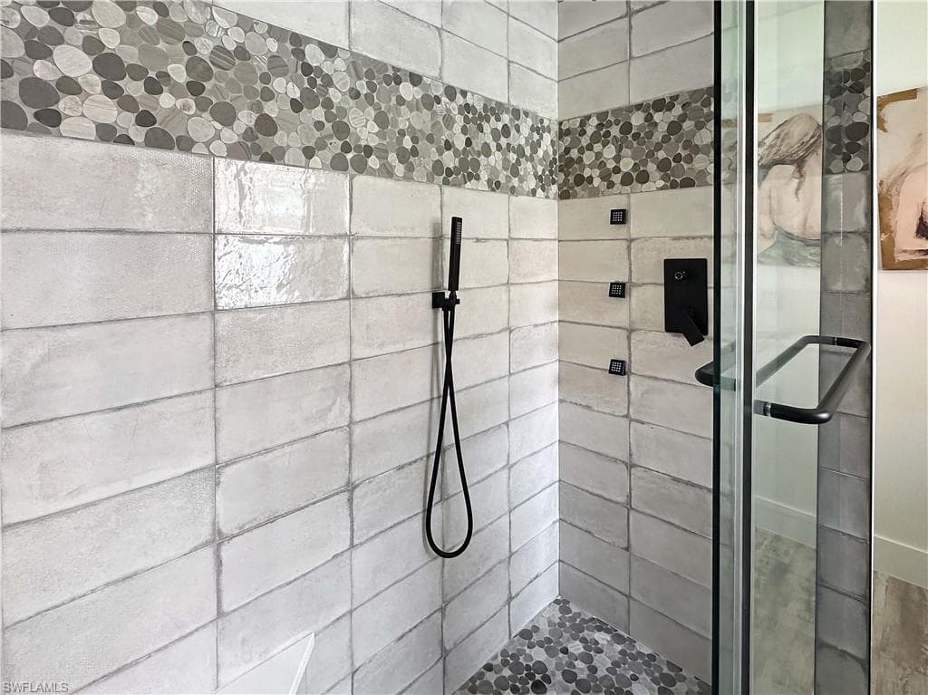 27881 Meadowlark LN, BONITA SPRINGS FL 34134-6