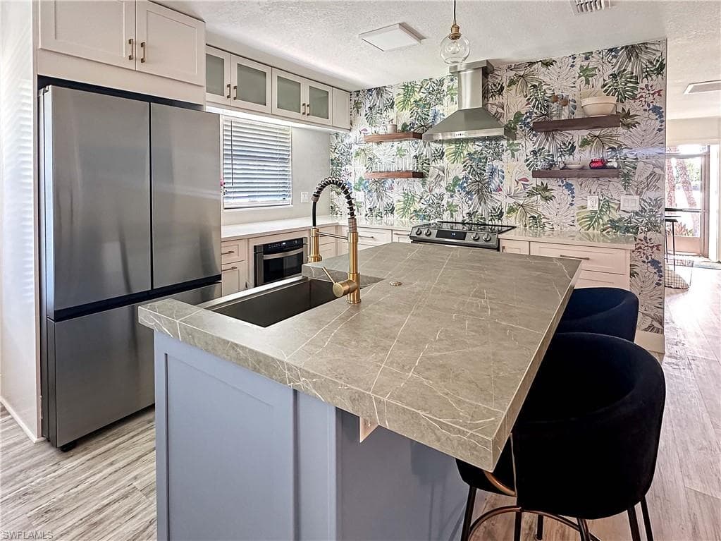 27881 Meadowlark LN, BONITA SPRINGS FL 34134-2