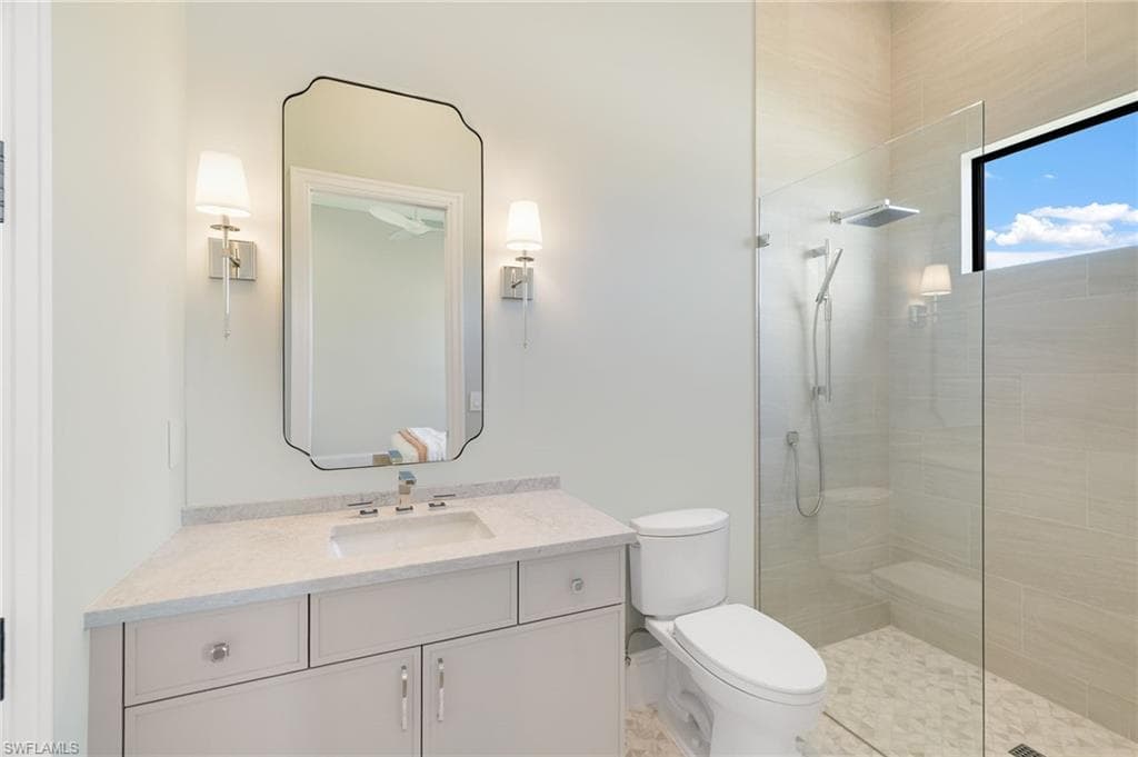 15850 Hampton View CT-25