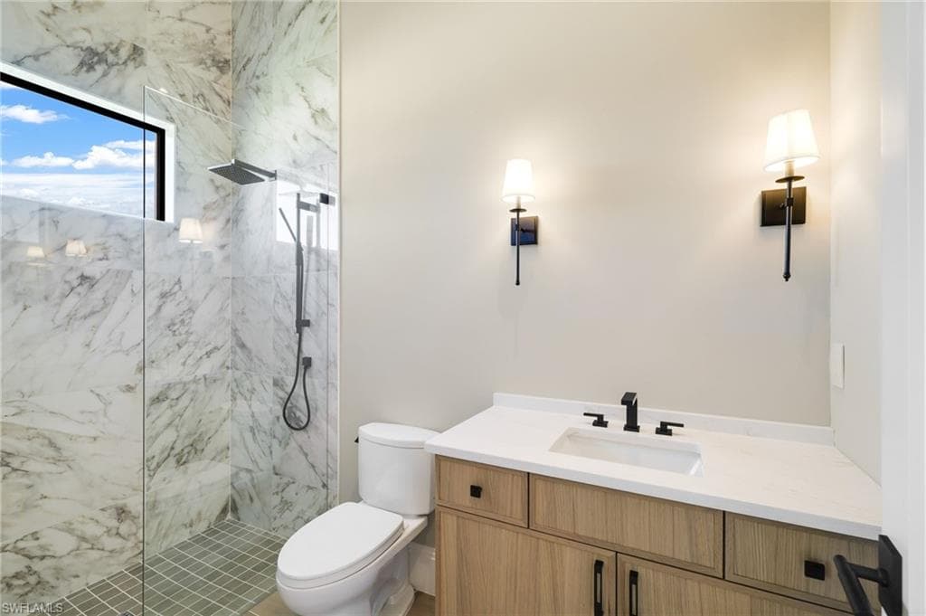 15850 Hampton View CT-27