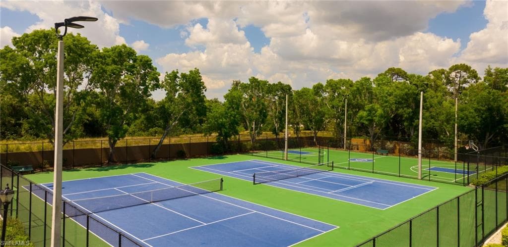 15850 Hampton View CT, FORT MYERS FL 33908-9