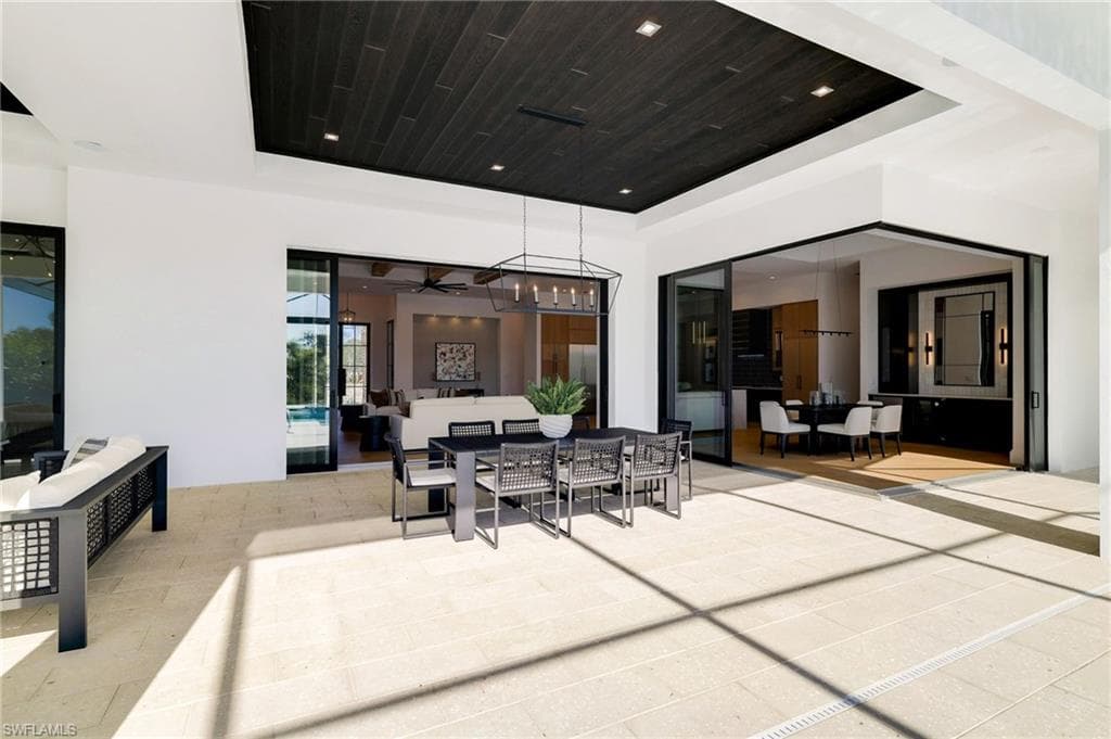 15850 Hampton View CT-39