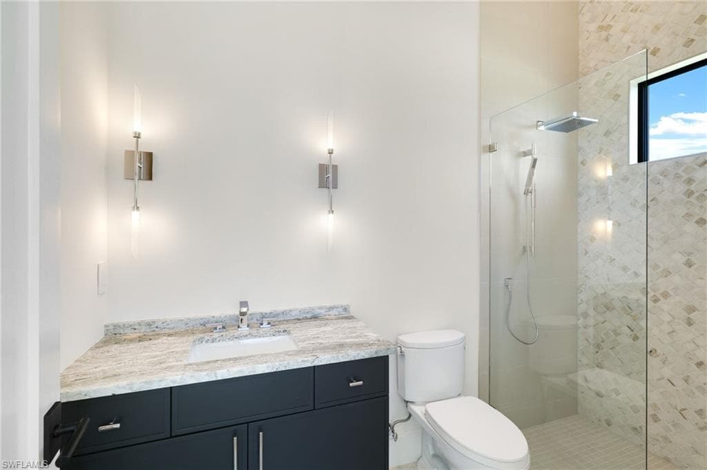 15850 Hampton View CT-30