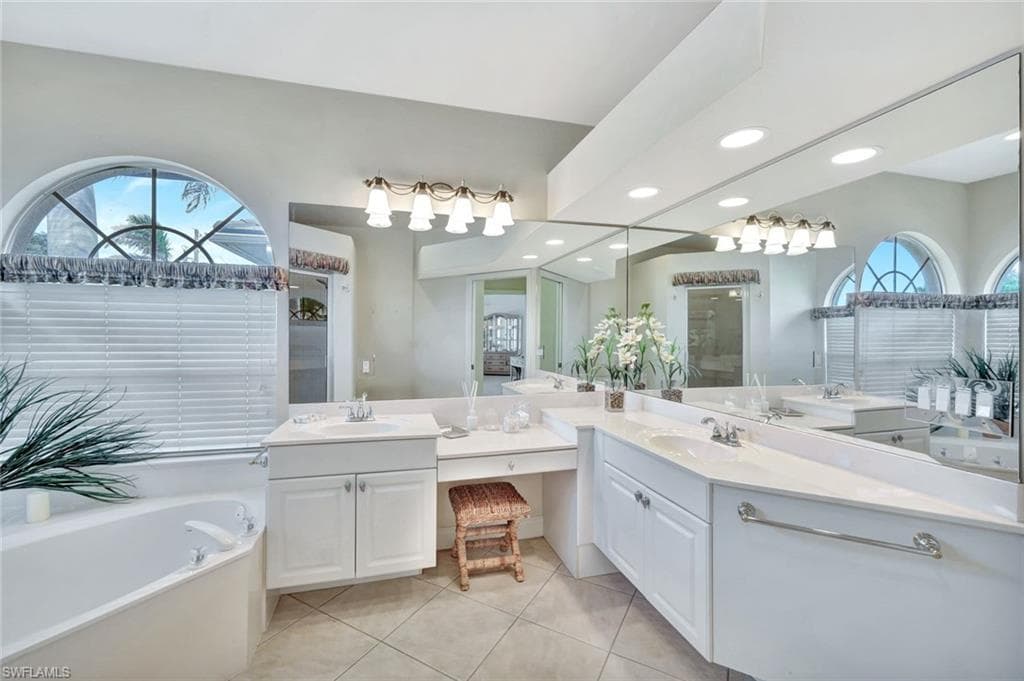 131 June CT, MARCO ISLAND FL 34145-22