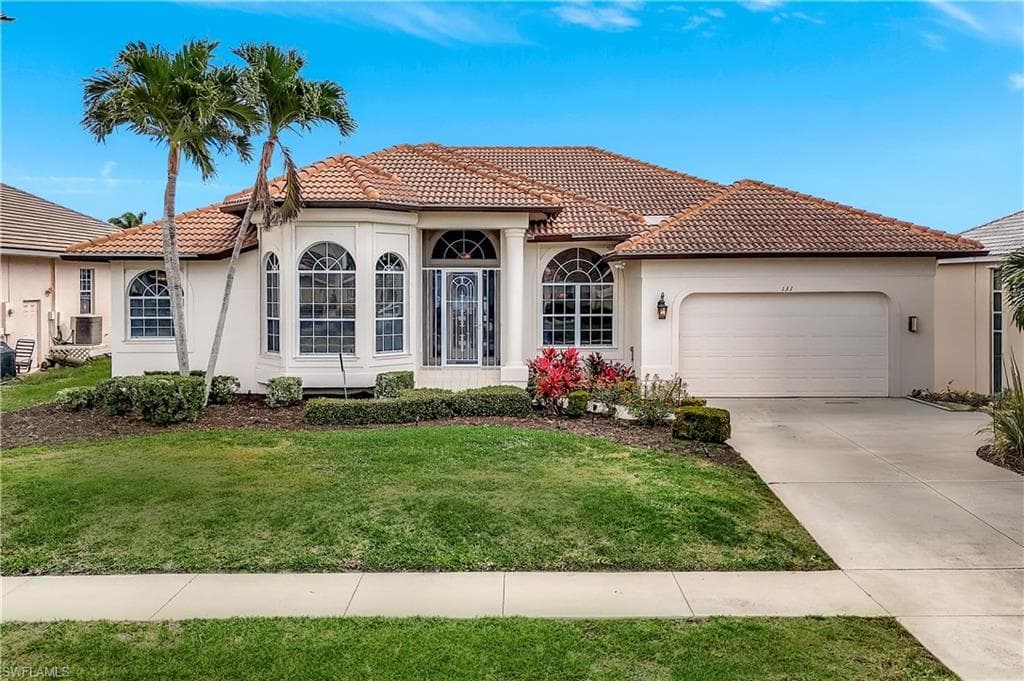 131 June CT, MARCO ISLAND FL 34145-1