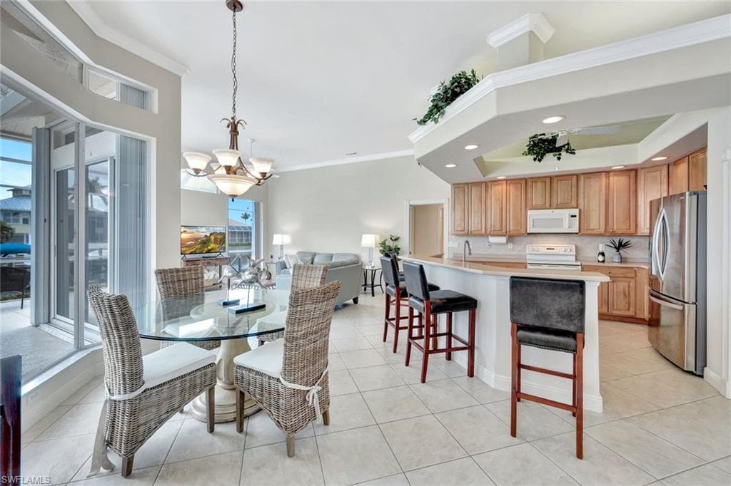 131 June CT, MARCO ISLAND FL 34145-16