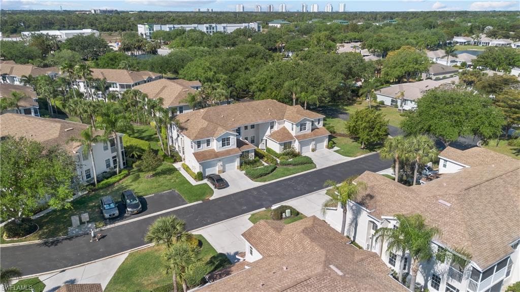 9601 Village View BLVD # 201, BONITA SPRINGS FL 34135-18