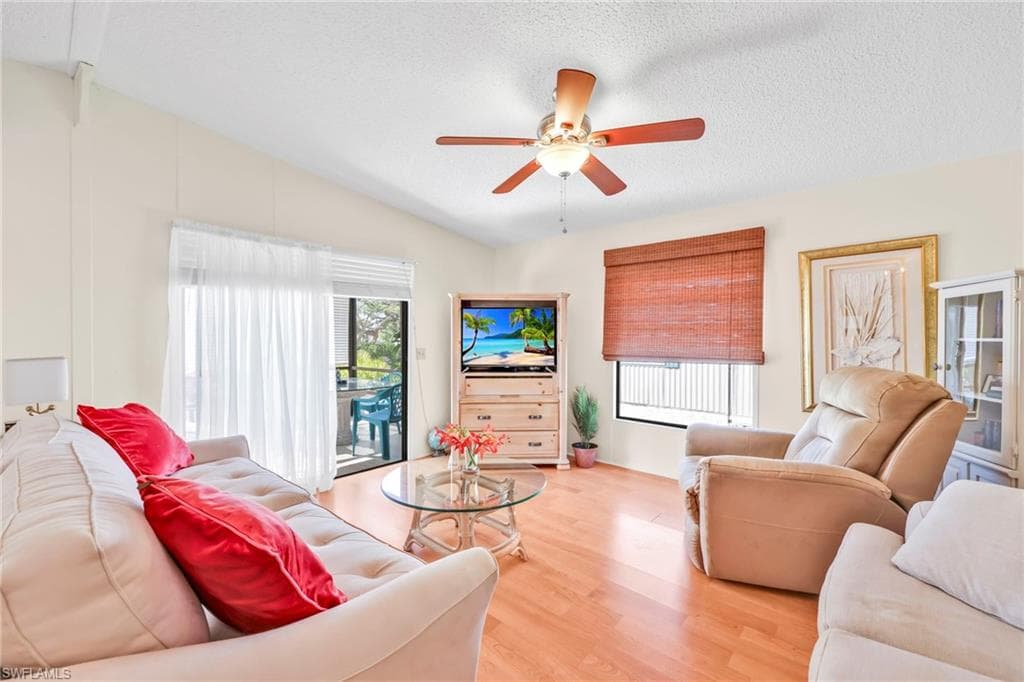 41 Oceans BLVD # 41, NAPLES FL 34104-8