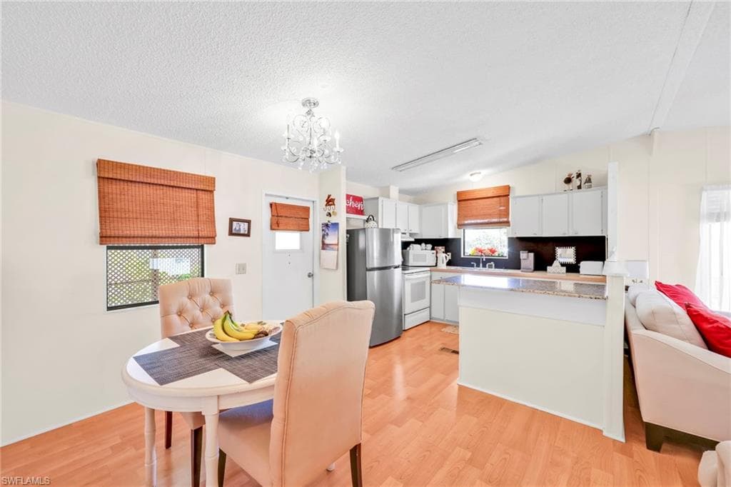 41 Oceans BLVD # 41, NAPLES FL 34104-7