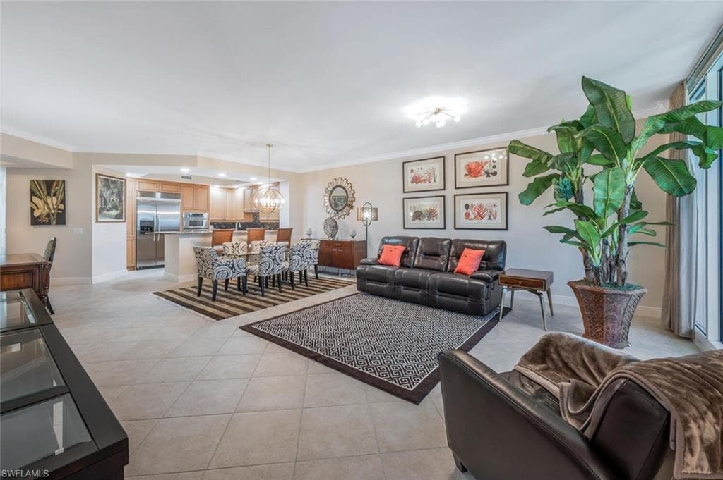 23850 Via Italia CIR # 204, ESTERO FL 34134-12