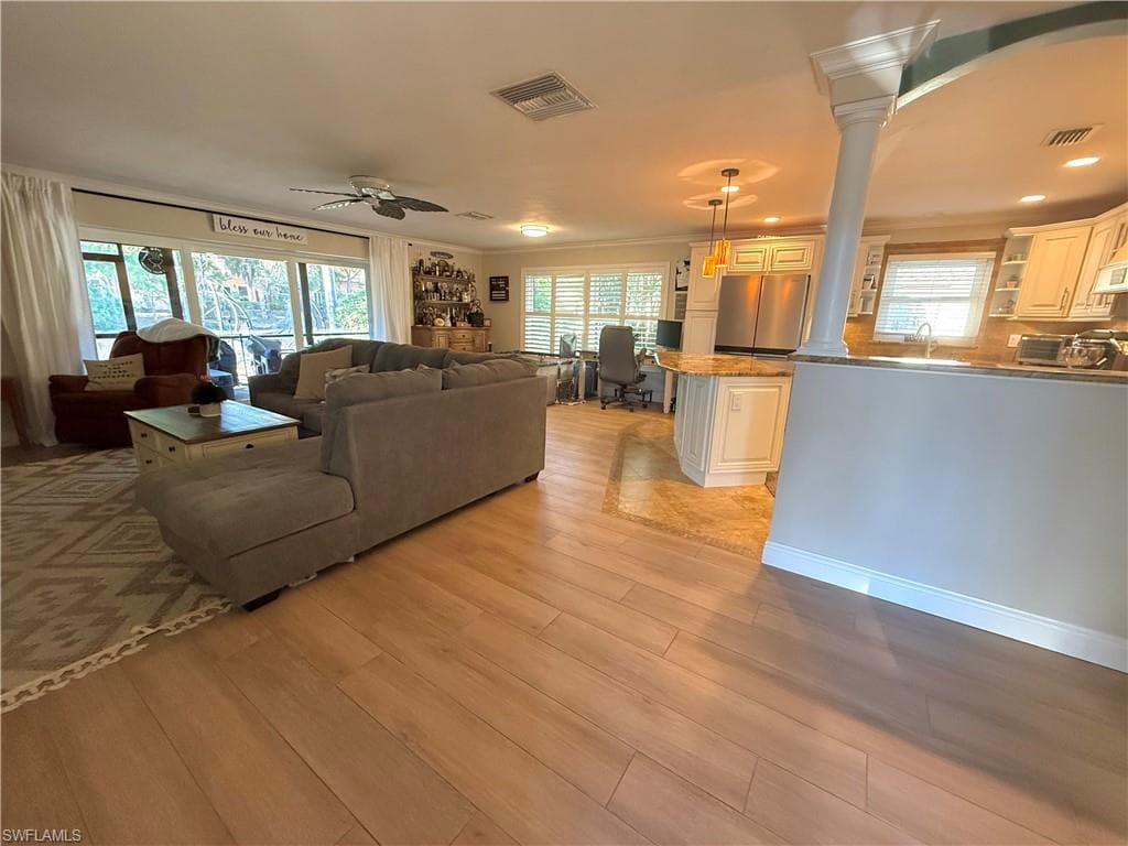 27950 Village DR, BONITA SPRINGS FL 34135-21