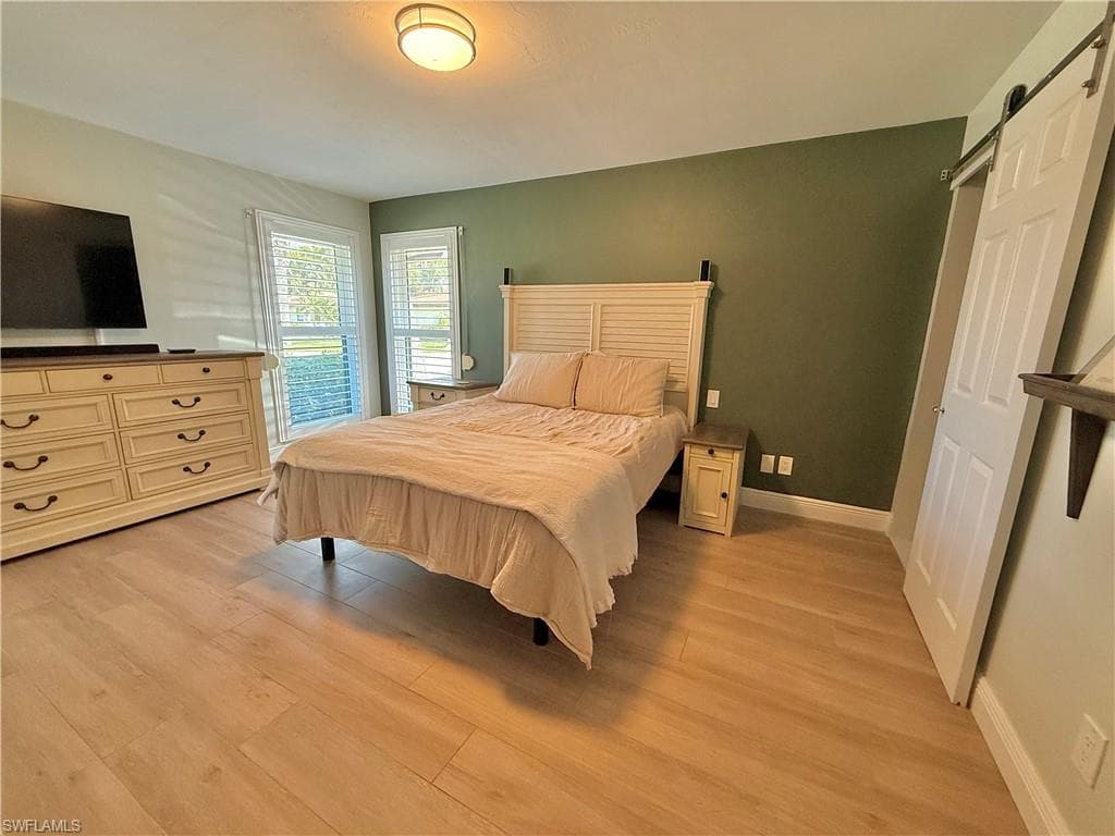 27950 Village DR, BONITA SPRINGS FL 34135-8