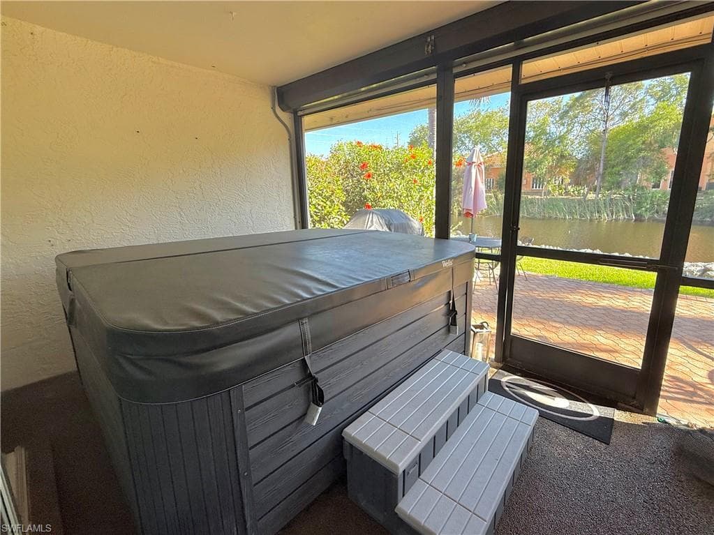 27950 Village DR, BONITA SPRINGS FL 34135-17