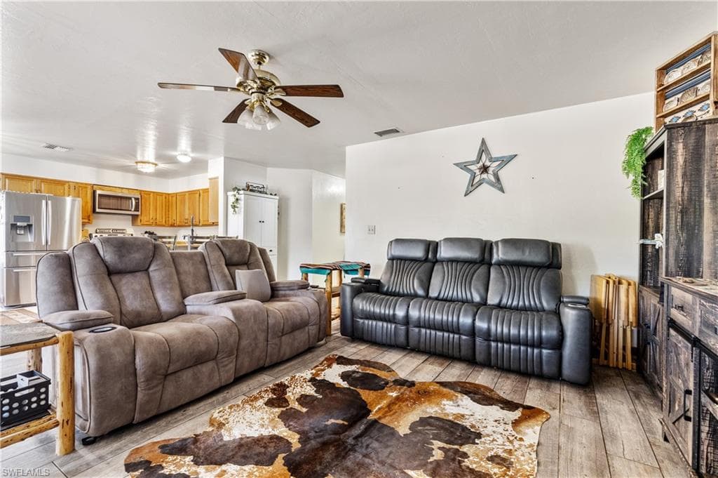 3666 Fort Simmons AVE, FORT DENAUD FL 33935-15