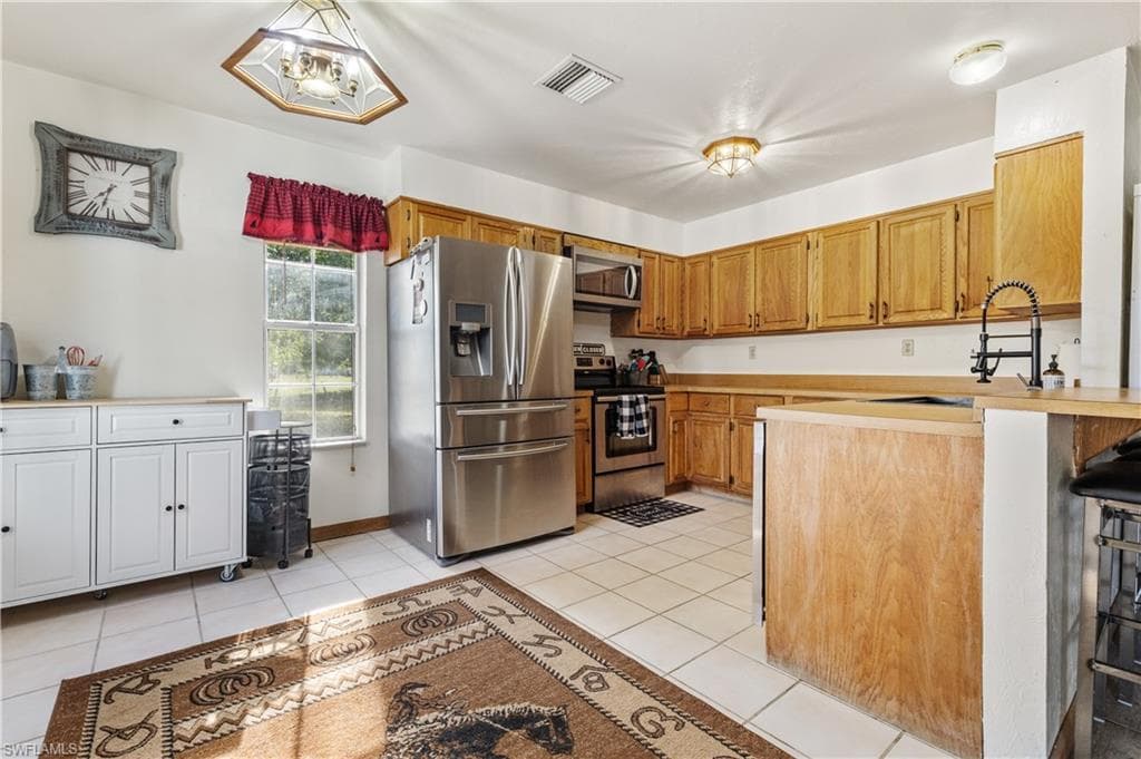 3666 Fort Simmons AVE, FORT DENAUD FL 33935-10