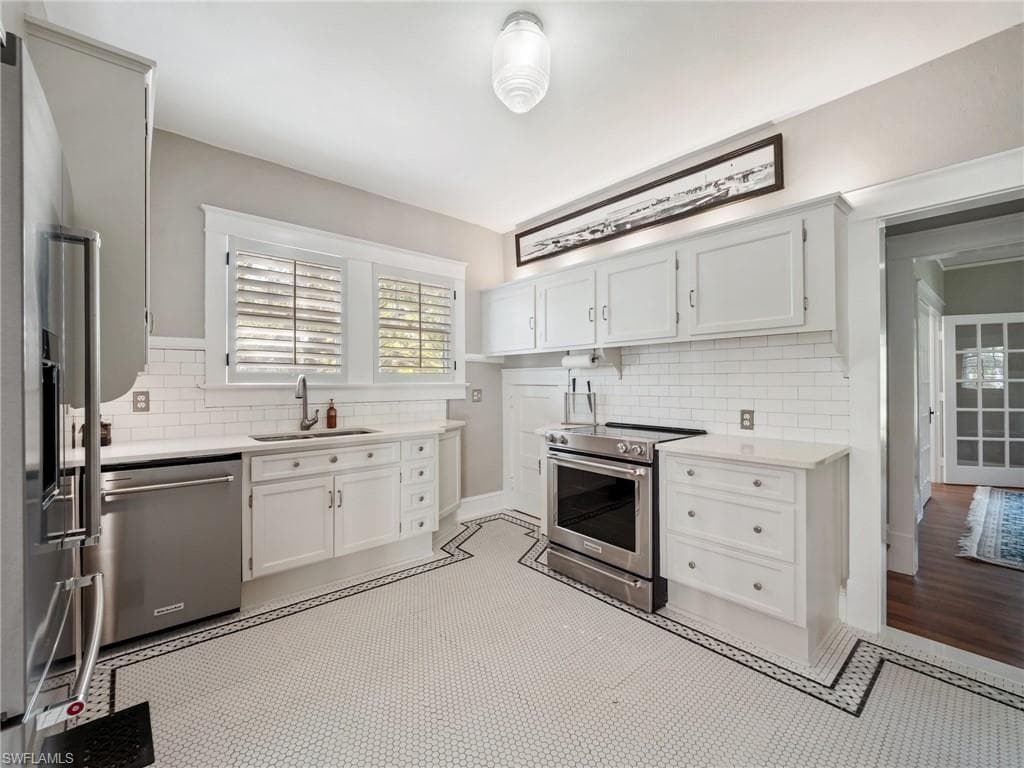 3650 McKinley AVE-21