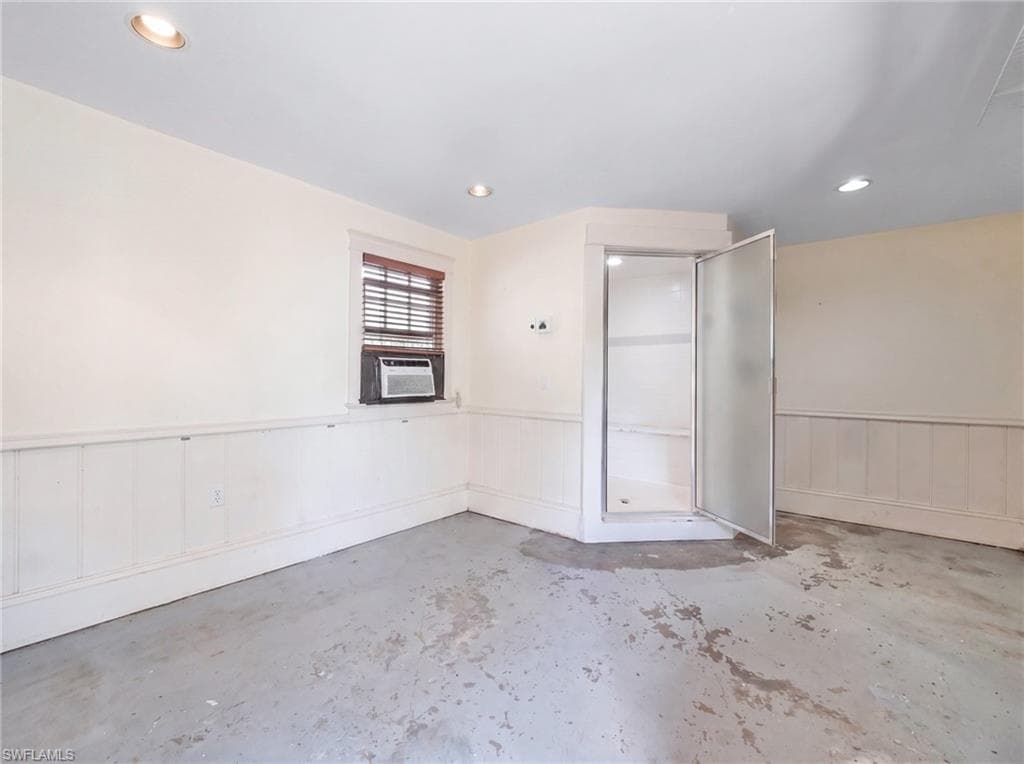 3650 McKinley AVE-40