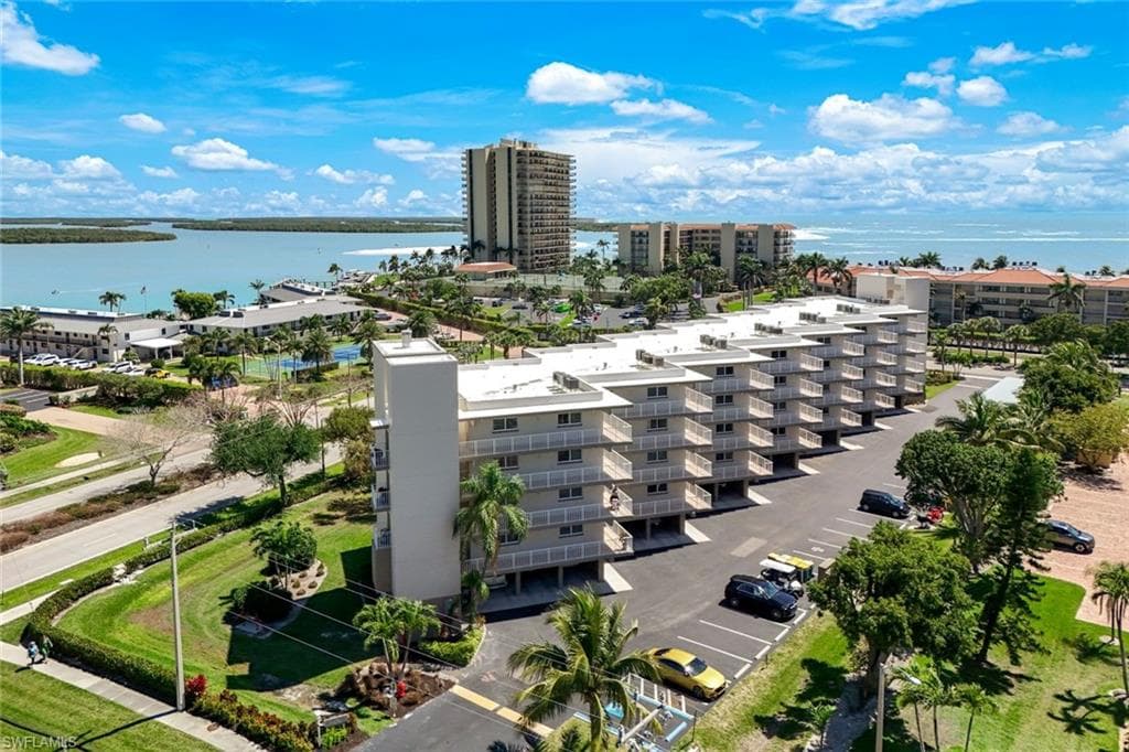 1141 Collier BLVD 107-1