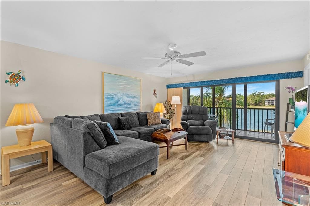 5776 Deauville CIR # C208, NAPLES FL 34112-1