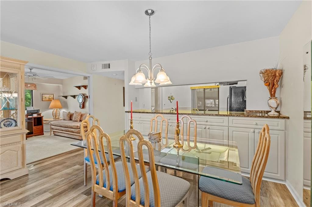 5776 Deauville CIR # C208, NAPLES FL 34112-10