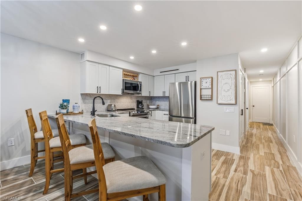 25850 Hickory BLVD # 101, BONITA SPRINGS FL 34134-1