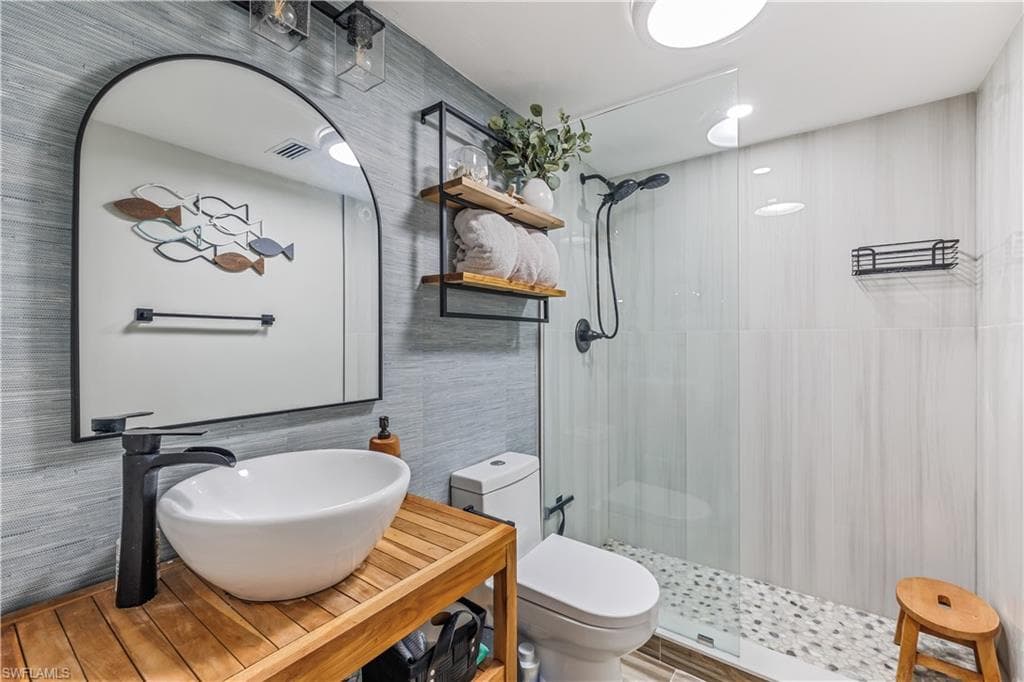 25850 Hickory BLVD # 101, BONITA SPRINGS FL 34134-4