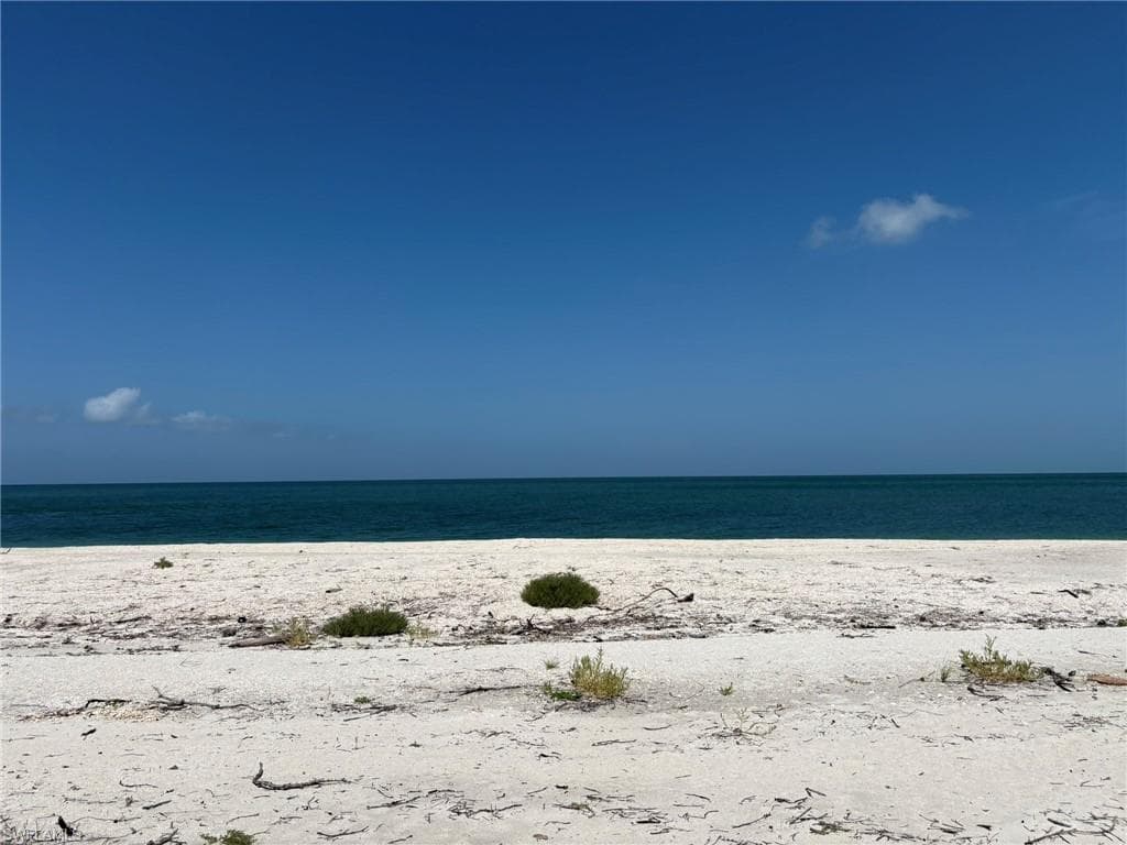 484 Gulf Bend DR, CAPTIVA FL 33924-11