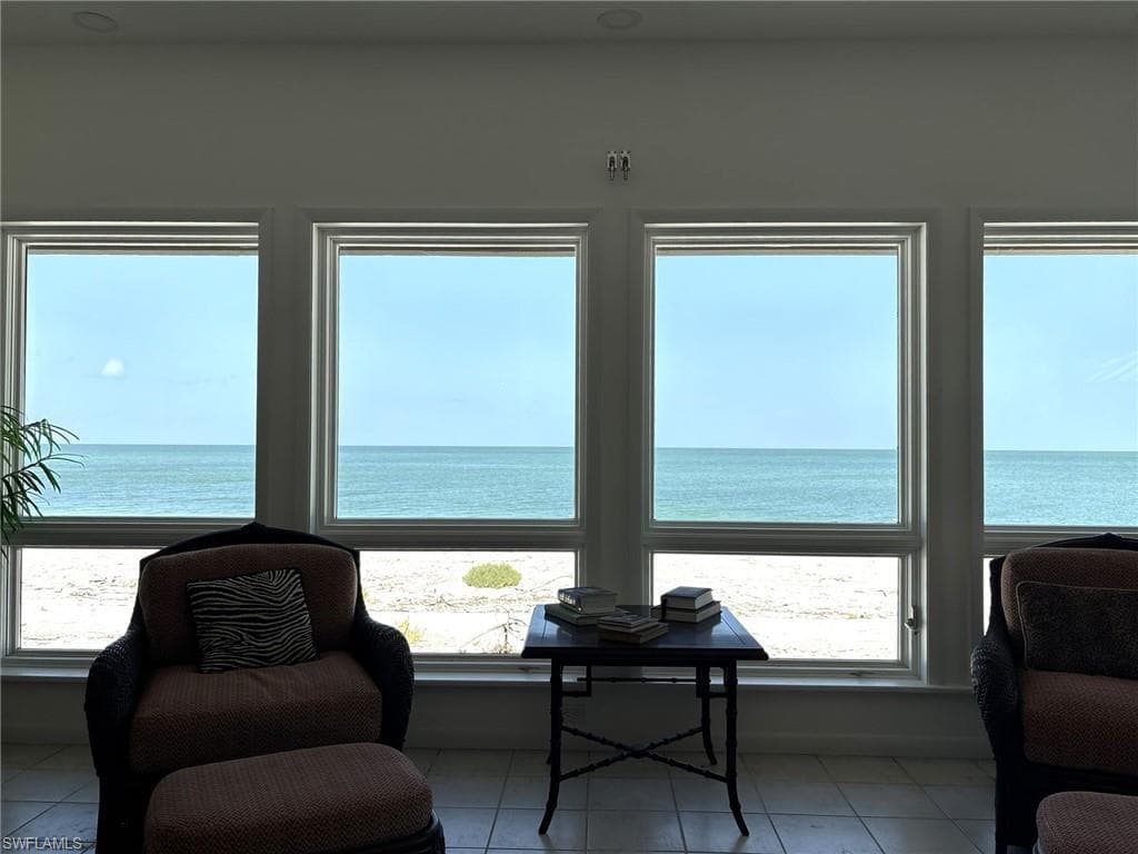 484 Gulf Bend DR, CAPTIVA FL 33924-2