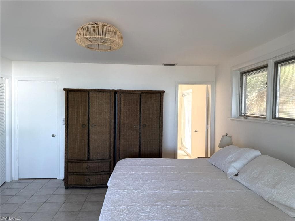 484 Gulf Bend DR, CAPTIVA FL 33924-37