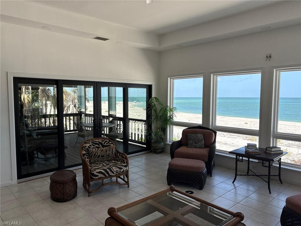 484 Gulf Bend DR, CAPTIVA FL 33924-9