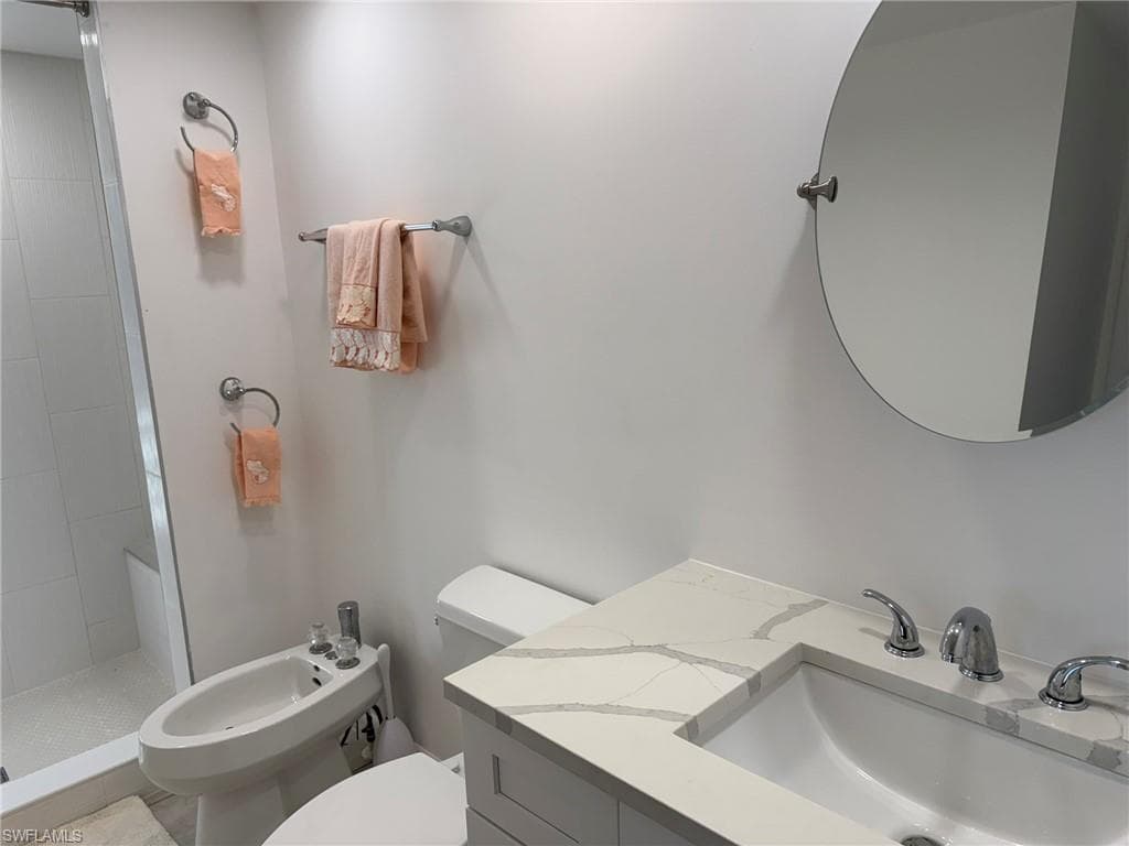 484 Gulf Bend DR, CAPTIVA FL 33924-44